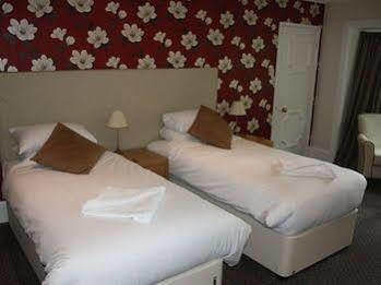 East Cliff Cottage Hotel บอร์นมัธ ภายนอก รูปภาพ